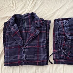 SKIMS Plaid Pajama Set - Navy and Red